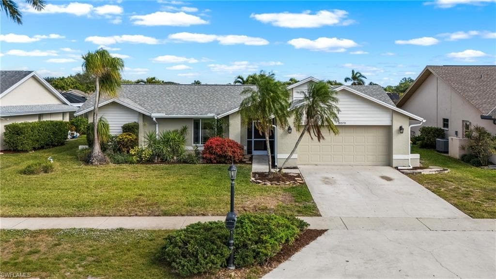 10570 Regent CIR, NAPLES FL 34109-20