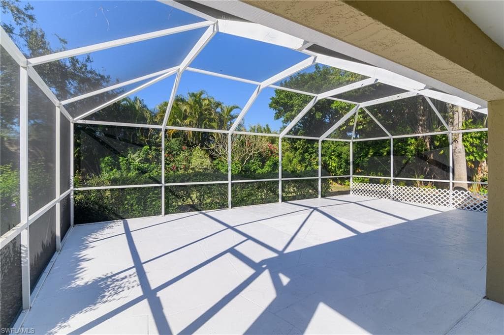 789 Coldstream CT, NAPLES FL 34104-22