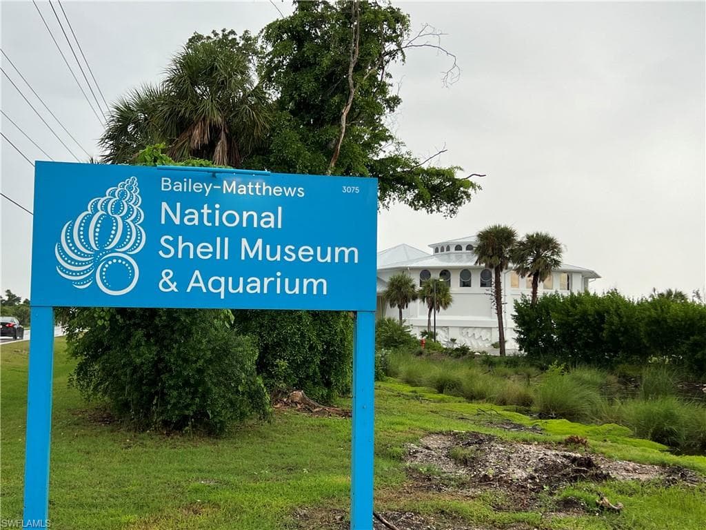 486 Ponce De Leon RD, SANIBEL FL 33957-15