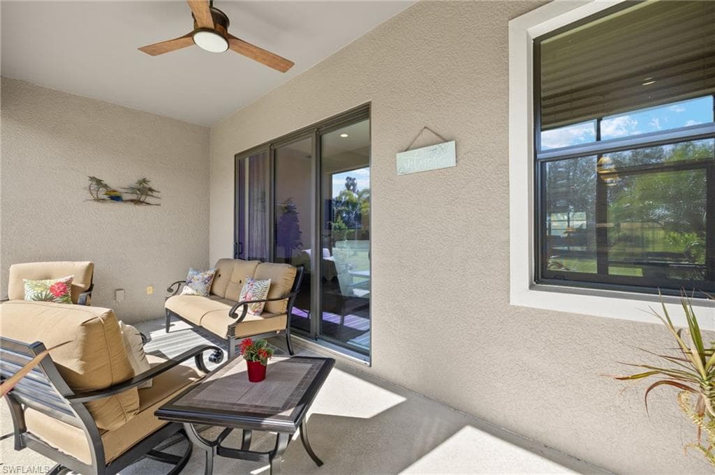 21283 Estero Vista CT, ESTERO FL 33928-32