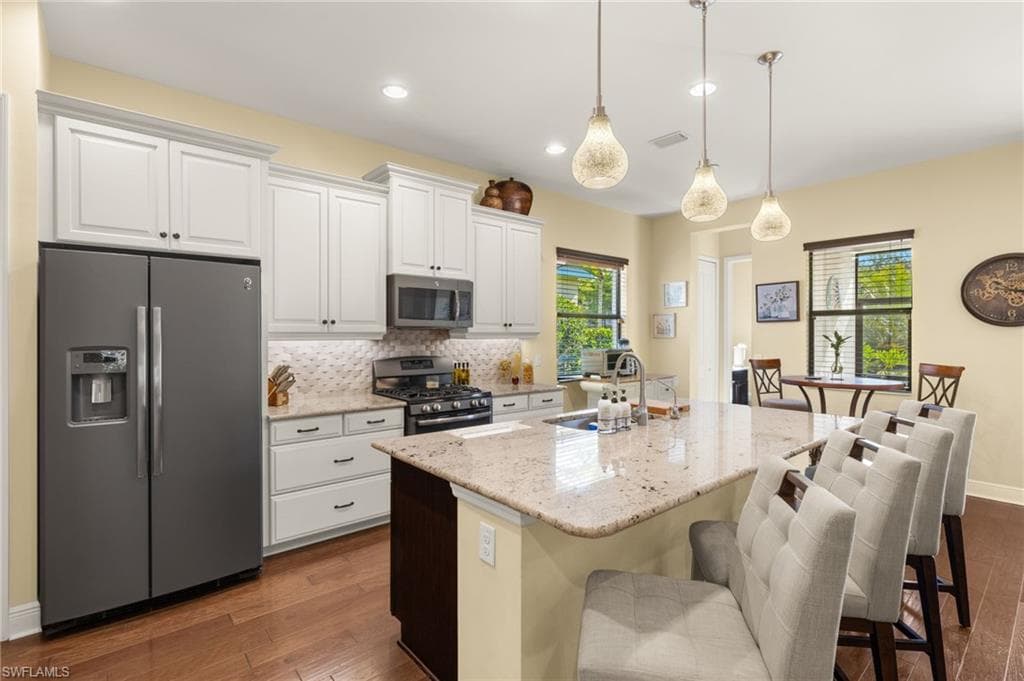 21283 Estero Vista CT, ESTERO FL 33928-13