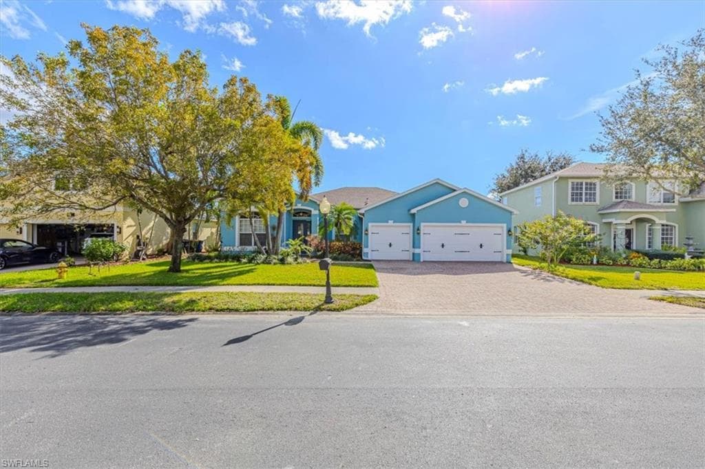 17410 Sterling Lake DR, FORT MYERS FL 33967-1