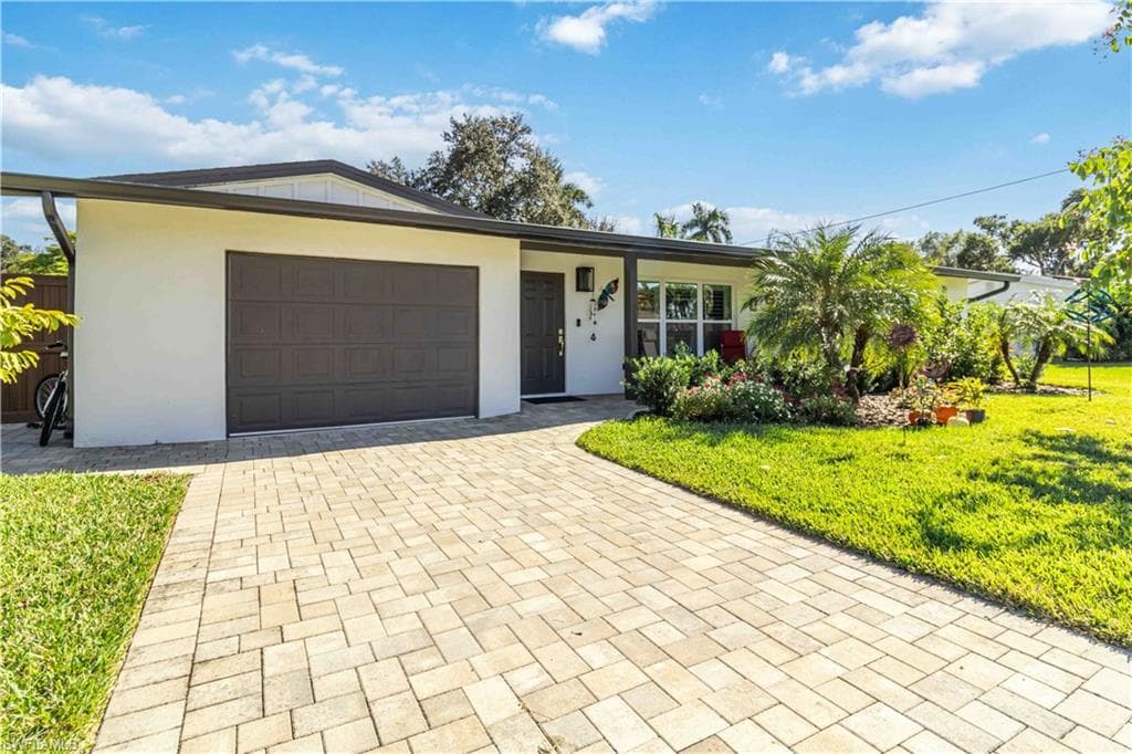6304 Saint Andrews CIR S, FORT MYERS FL 33919-1