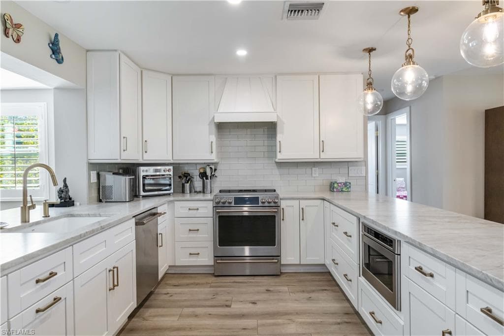 6304 Saint Andrews CIR S, FORT MYERS FL 33919-9