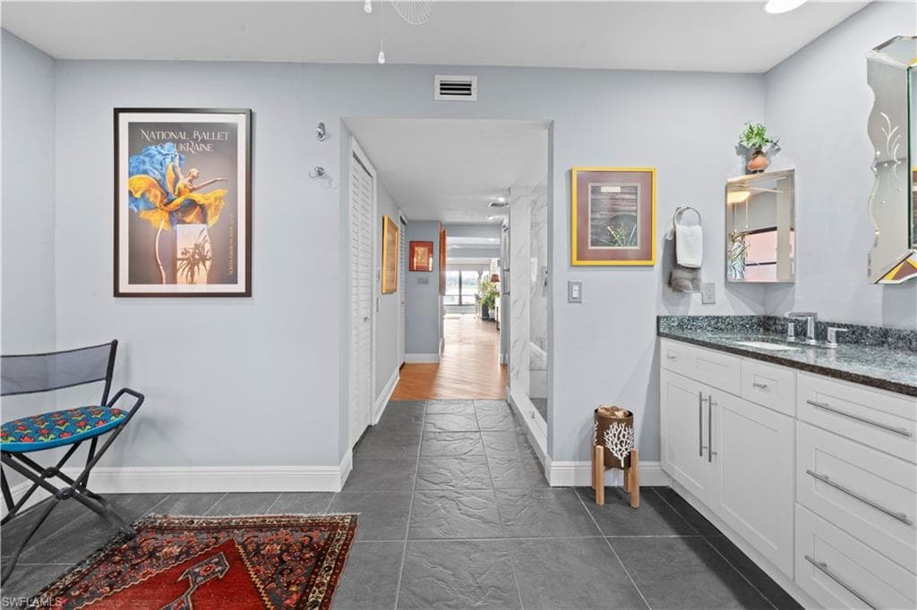 16588 Timberlakes DR # 1, FORT MYERS FL 33908-28