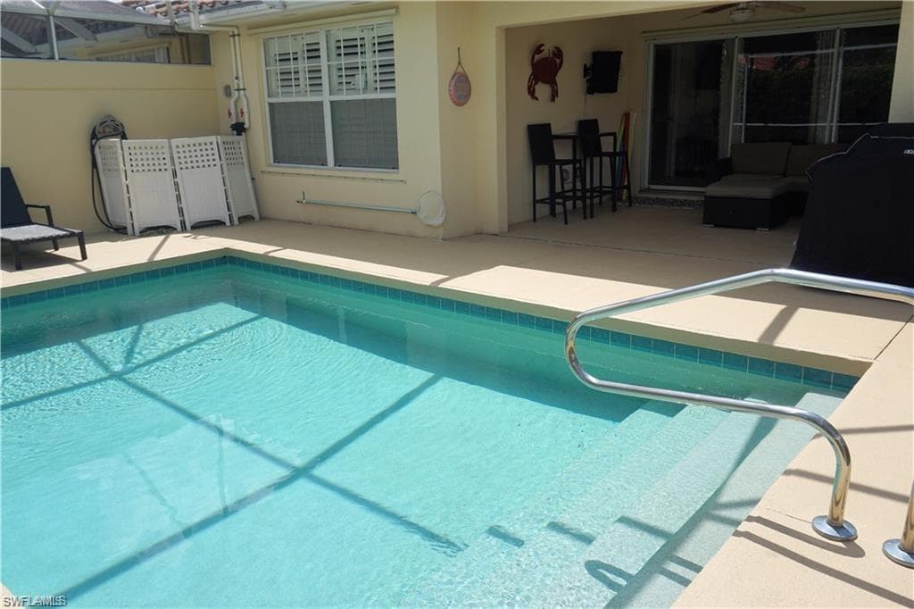 4194 Saint George LN, NAPLES FL 34119-15