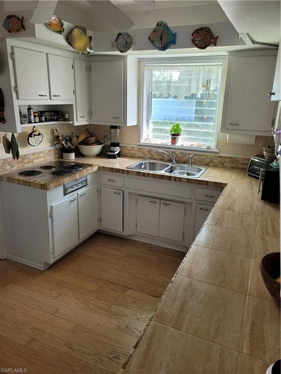 870 Forest AVE, NAPLES FL 34102-5