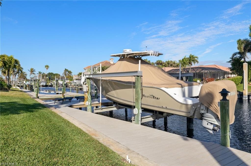 6822 Griffin BLVD, FORT MYERS FL 33908-38