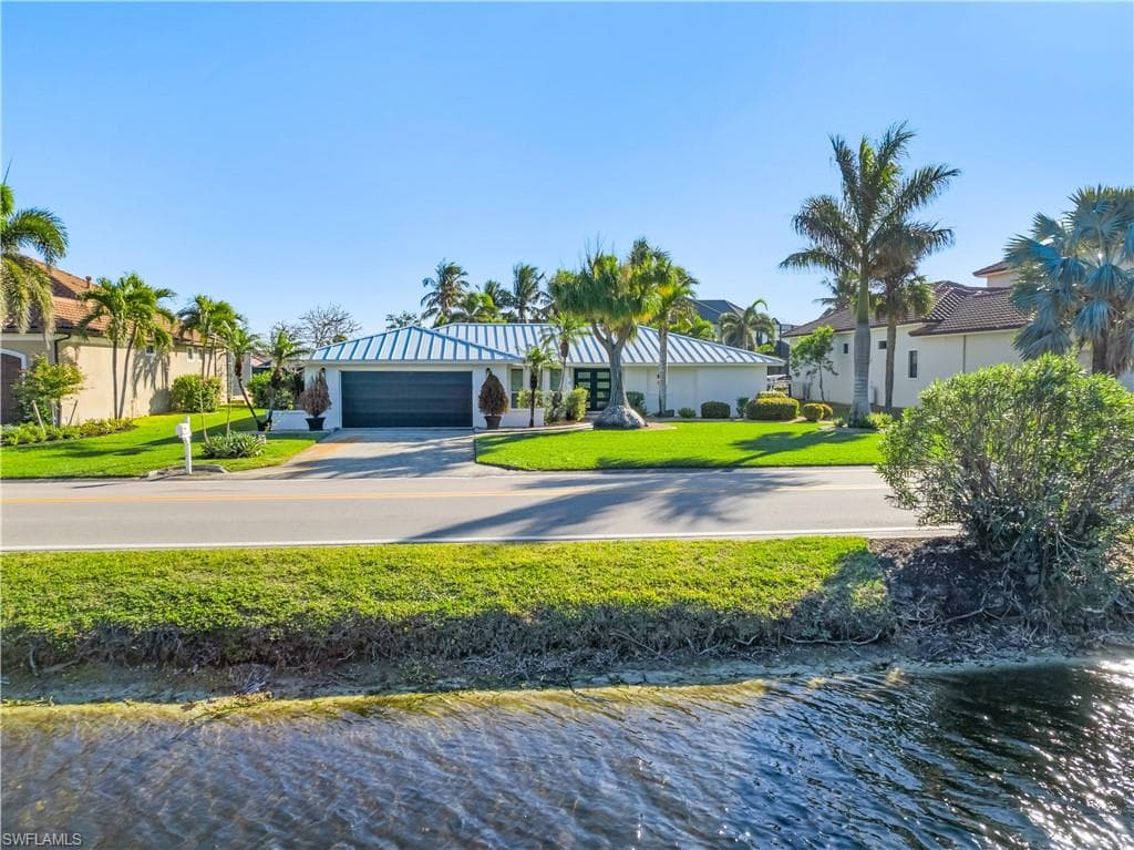 6822 Griffin BLVD, FORT MYERS FL 33908-45