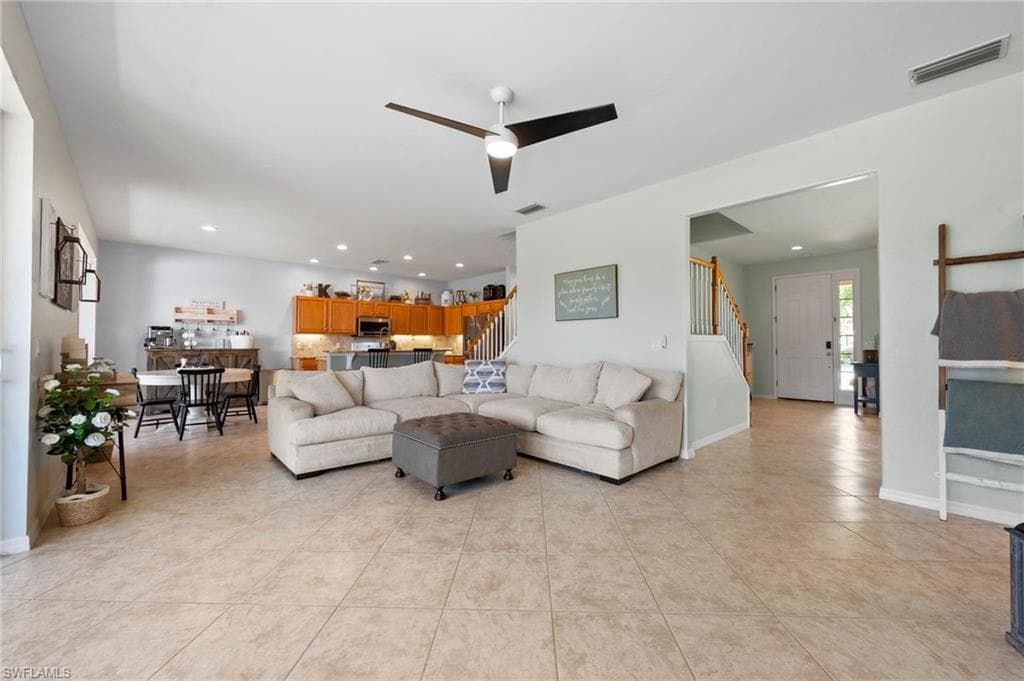 2688 Bellingham CT, CAPE CORAL FL 33991-9