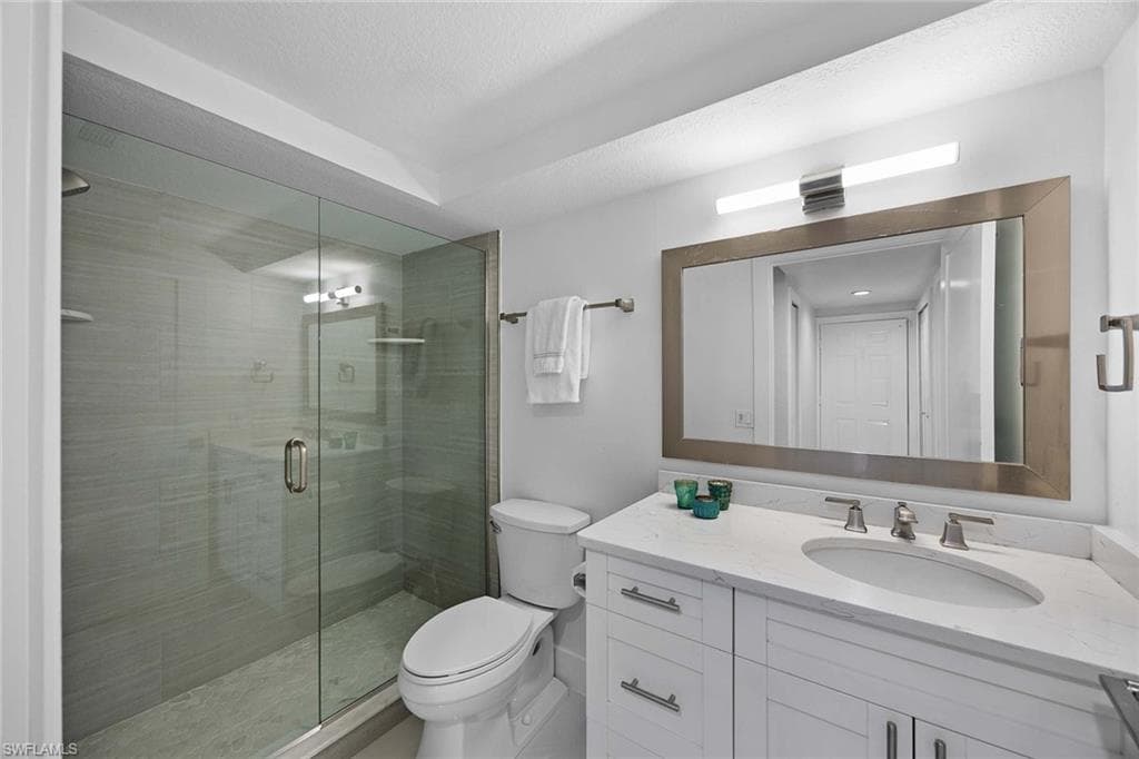 6834 Lantana Bridge RD # 101, NAPLES FL 34109-35