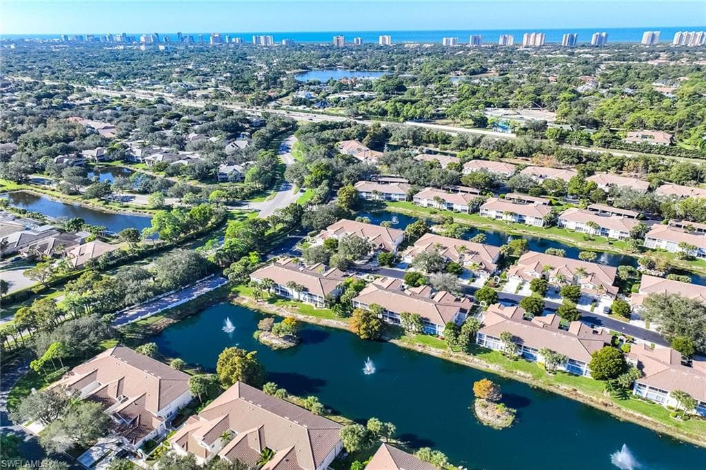 6834 Lantana Bridge RD # 101, NAPLES FL 34109-48
