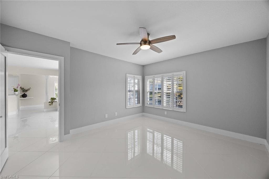 6834 Lantana Bridge RD # 101, NAPLES FL 34109-28