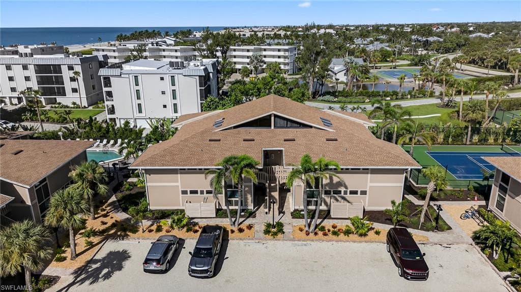 629 Nerita ST # 4, SANIBEL FL 33957-23
