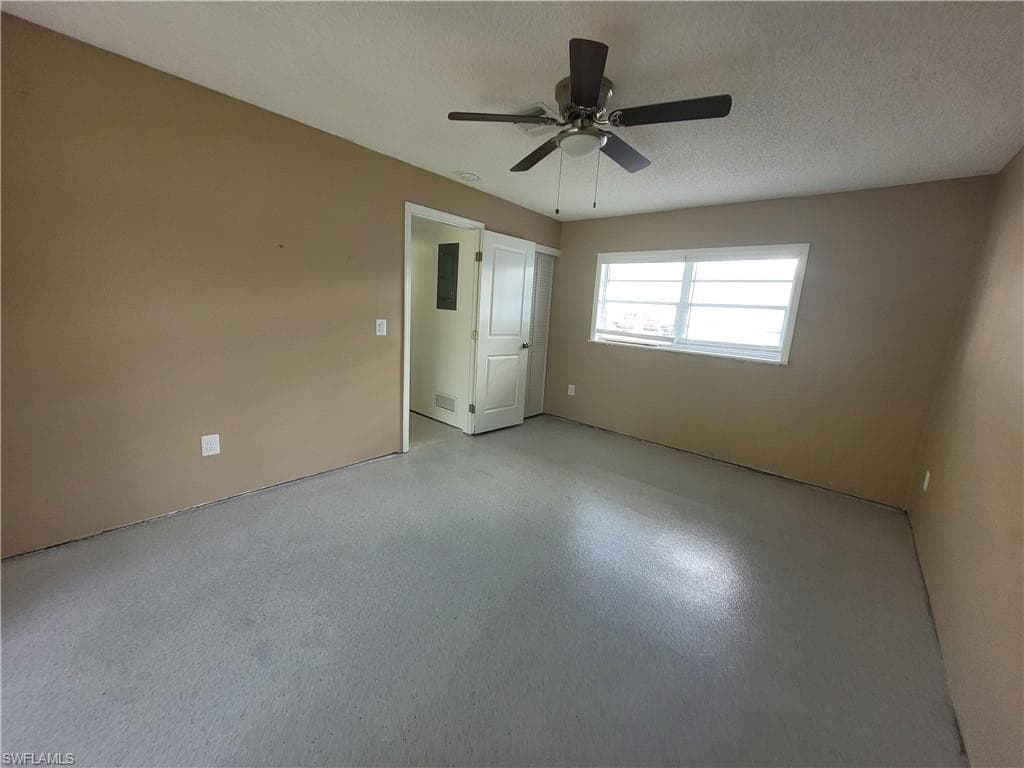 10131 Main DR, BONITA SPRINGS FL 34135-27