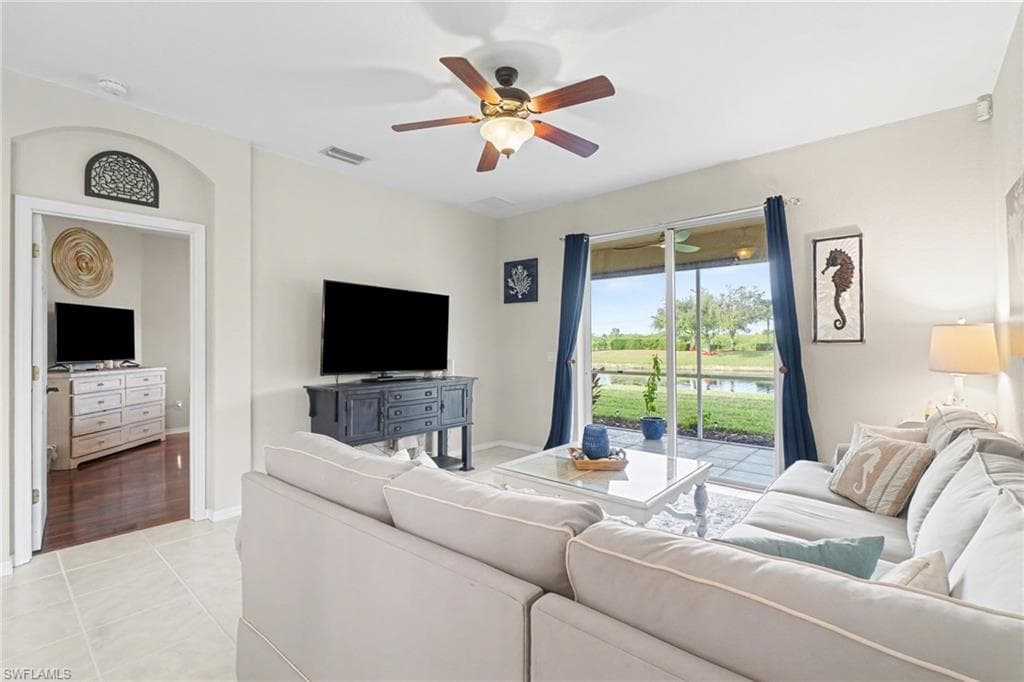 9776 Mendocino DR, FORT MYERS FL 33919-3