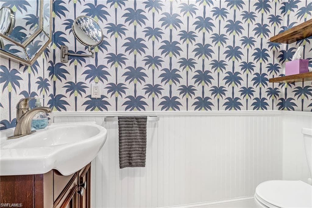 410 Bayfront PL # 2208, NAPLES FL 34102-11