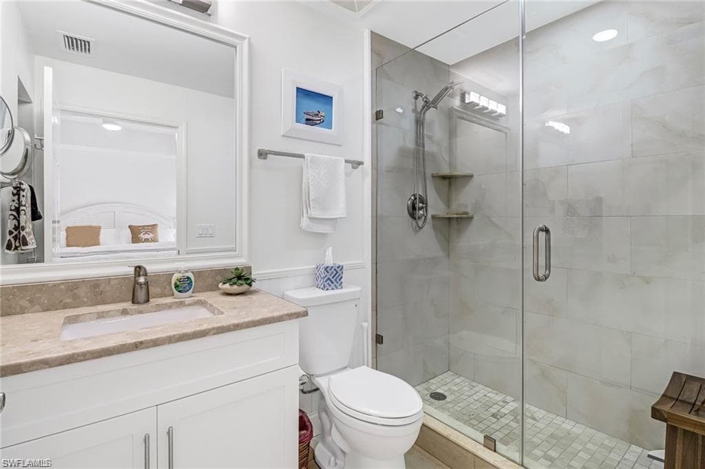 410 Bayfront PL # 2208, NAPLES FL 34102-7