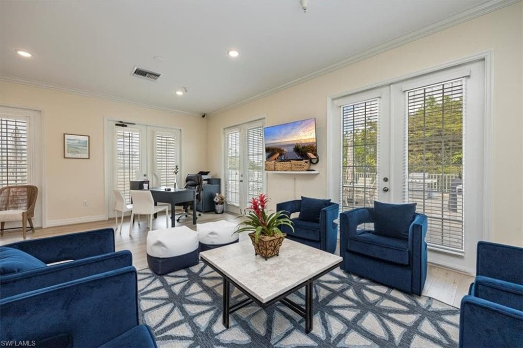 410 Bayfront PL # 2208, NAPLES FL 34102-24