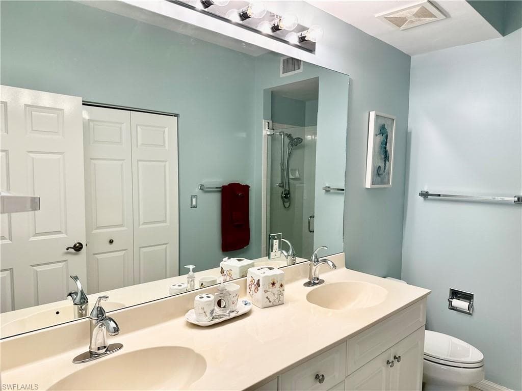 401 Bayfront PL # 3304, NAPLES FL 34102-15