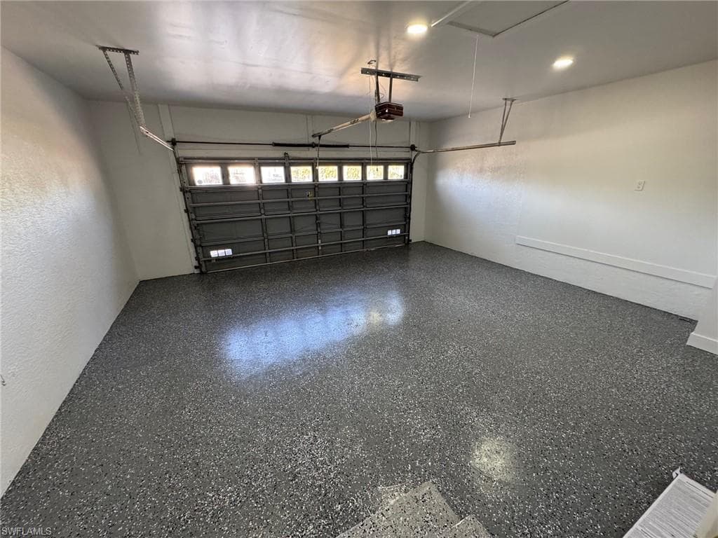 14441 Pine Lily DR, FORT MYERS FL 33908-33