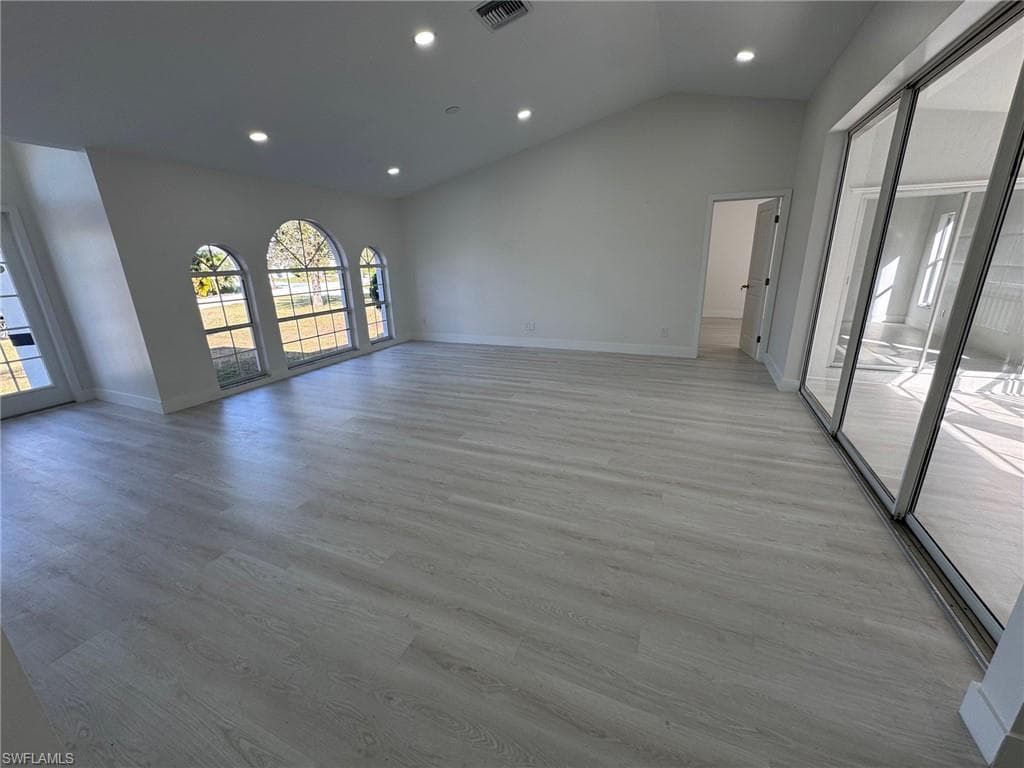 14441 Pine Lily DR, FORT MYERS FL 33908-9