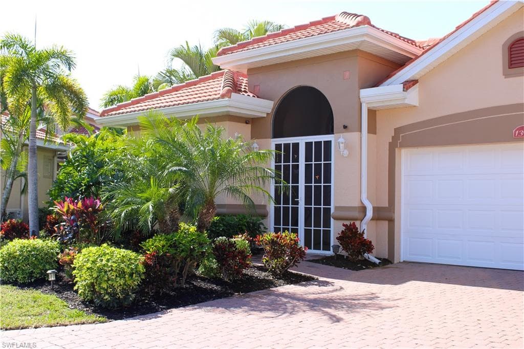 13921 Bently CIR, FORT MYERS FL 33912-6