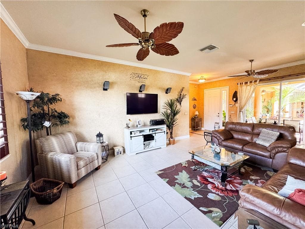 13921 Bently CIR, FORT MYERS FL 33912-23