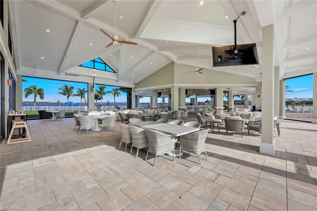 9127 Crystal CT, NAPLES FL 34120-37