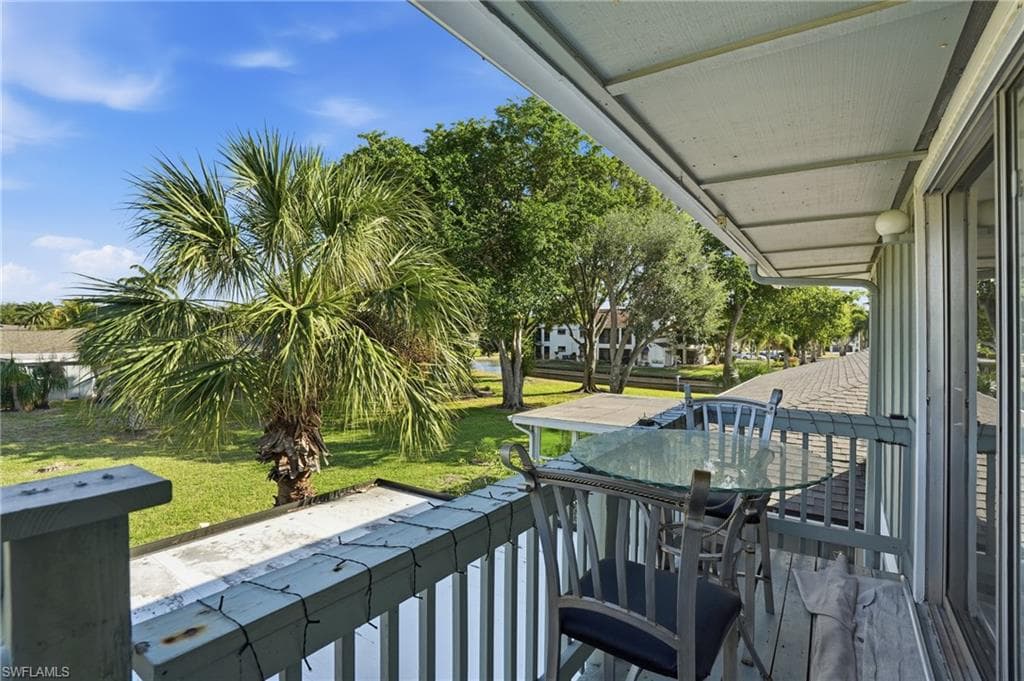 4251 Island CIR # 7, FORT MYERS FL 33919-1