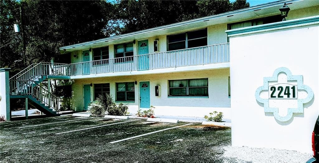 2241 Euclid AVE # 4, FORT MYERS FL 33901-13
