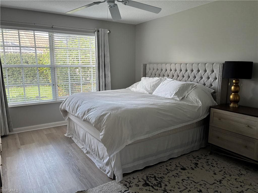 3238 Barbados LN, NAPLES FL 34119-9