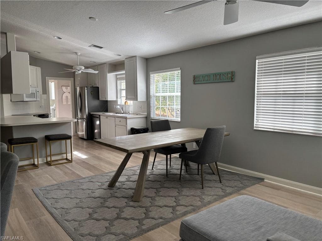 3238 Barbados LN, NAPLES FL 34119-3