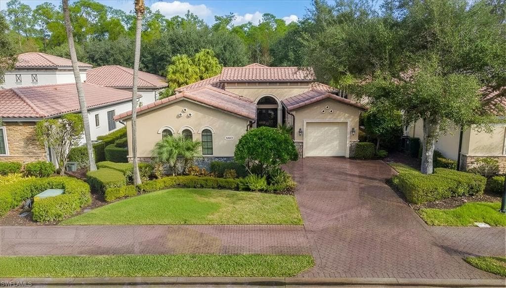 16834 Cabreo DR-37