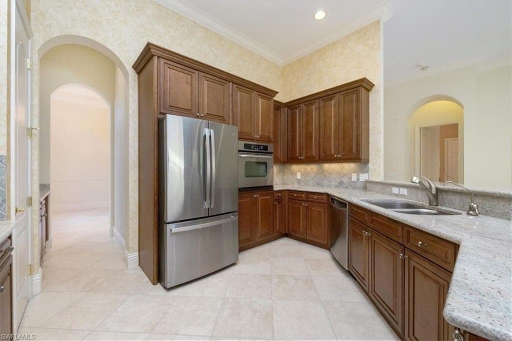 16834 Cabreo DR-14