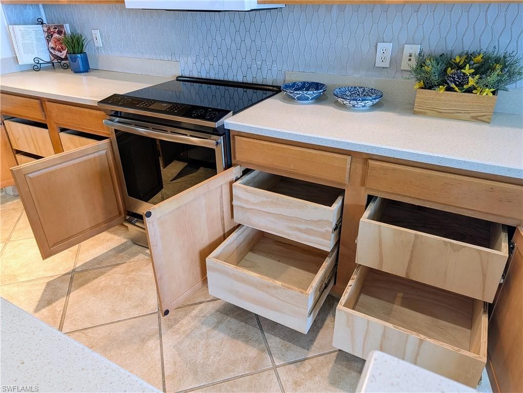 2623 Somerville LOOP # 508, CAPE CORAL FL 33991-10