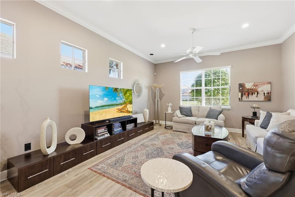 13924 Bently CIR, FORT MYERS FL 33912-14