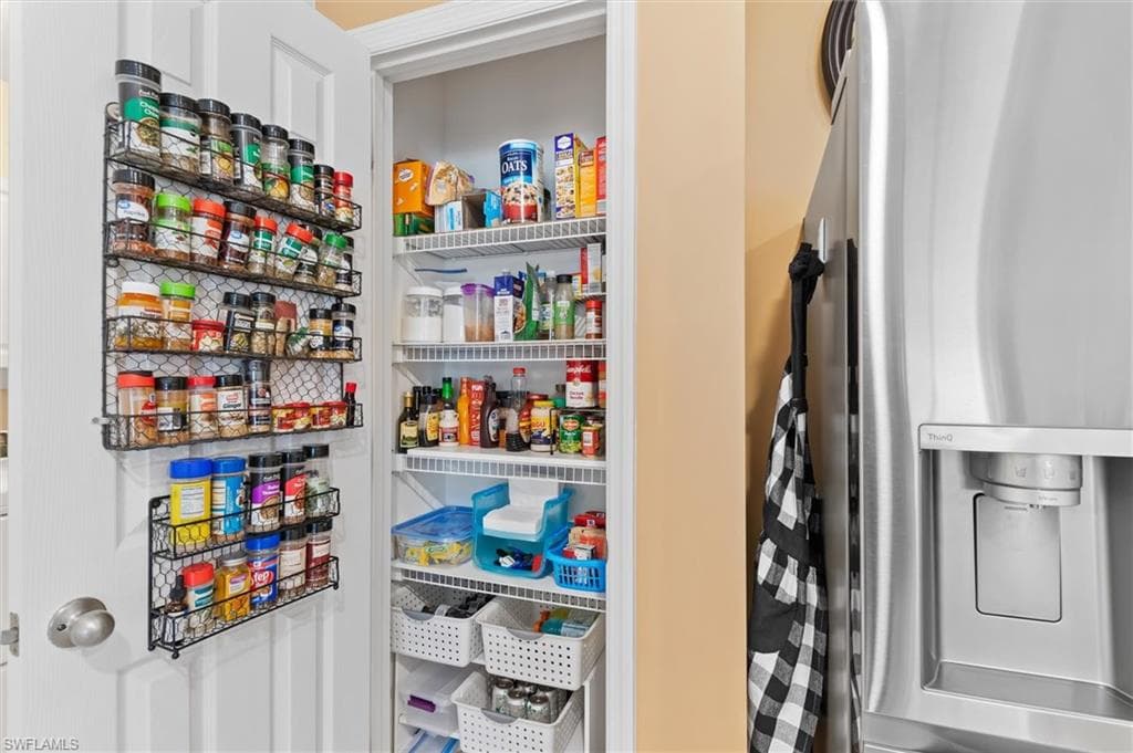 7400 W Lenox CIR, PUNTA GORDA FL 33950-12