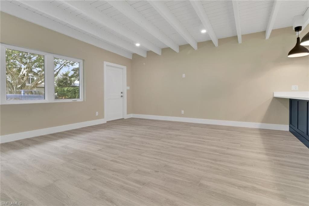 5150 Sand Dollar LN, NAPLES FL 34103-7