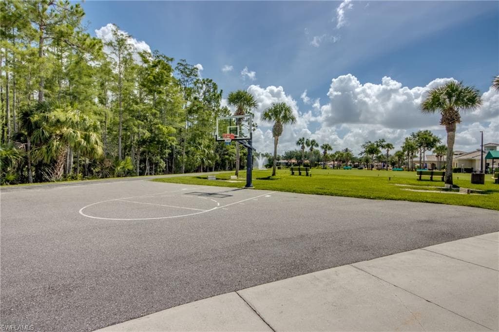 10600 Tirano CT, FORT MYERS FL 33913-41