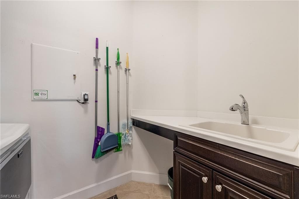 20256 Black Tree LN, ESTERO FL 33928-31