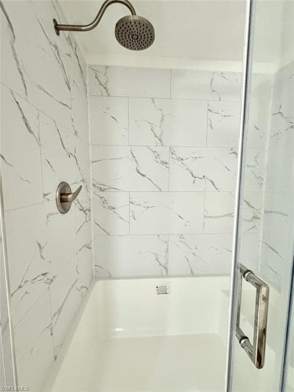 8104 Marx DR, NORTH FORT MYERS FL 33917-23