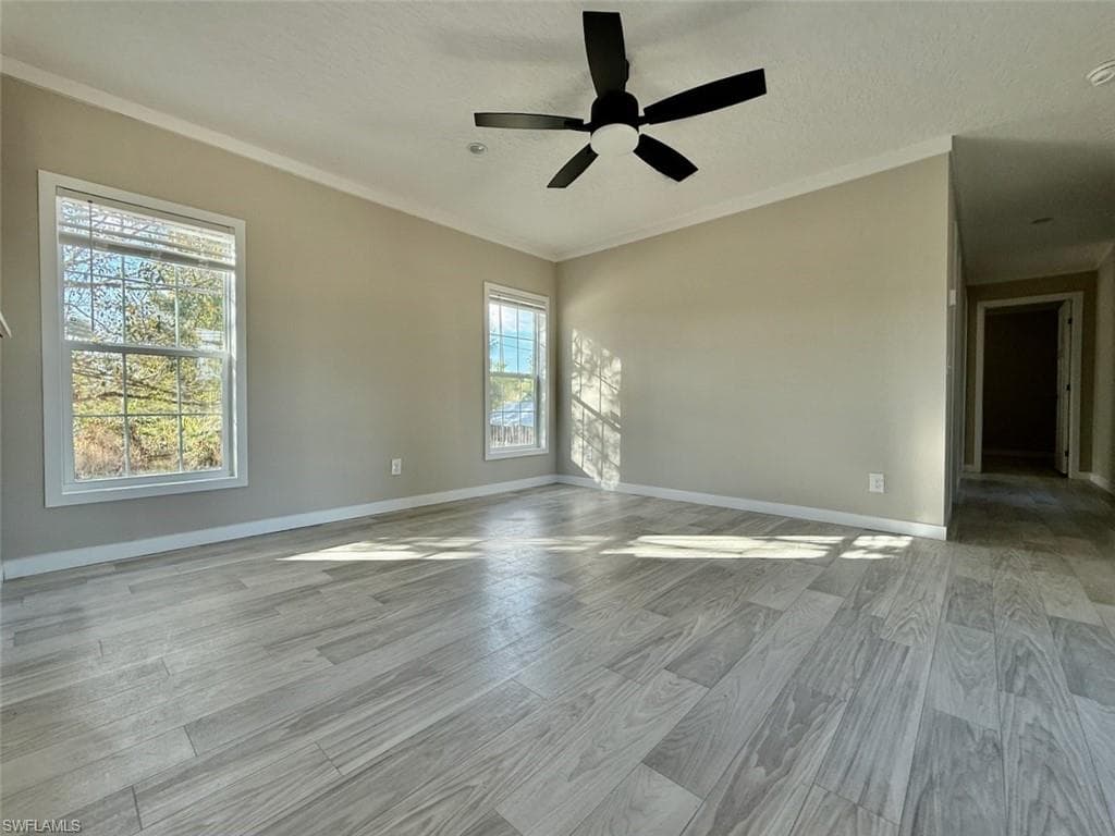 8104 Marx DR, NORTH FORT MYERS FL 33917-14