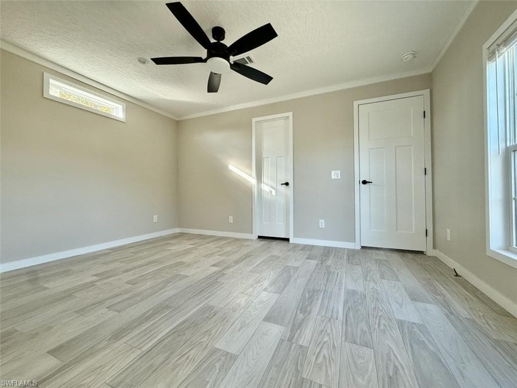 8104 Marx DR, NORTH FORT MYERS FL 33917-18