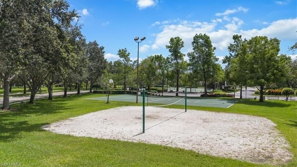 657 Grand Rapids BLVD, NAPLES FL 34120-40