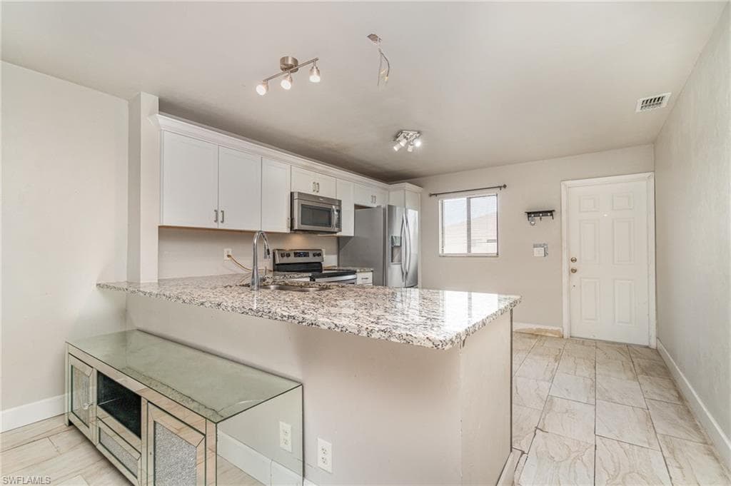 4516 Santa Barbara BLVD # 1, CAPE CORAL FL 33914-3