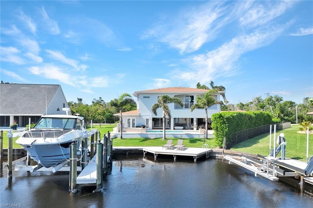 6448 Griffin BLVD, FORT MYERS FL 33908-42