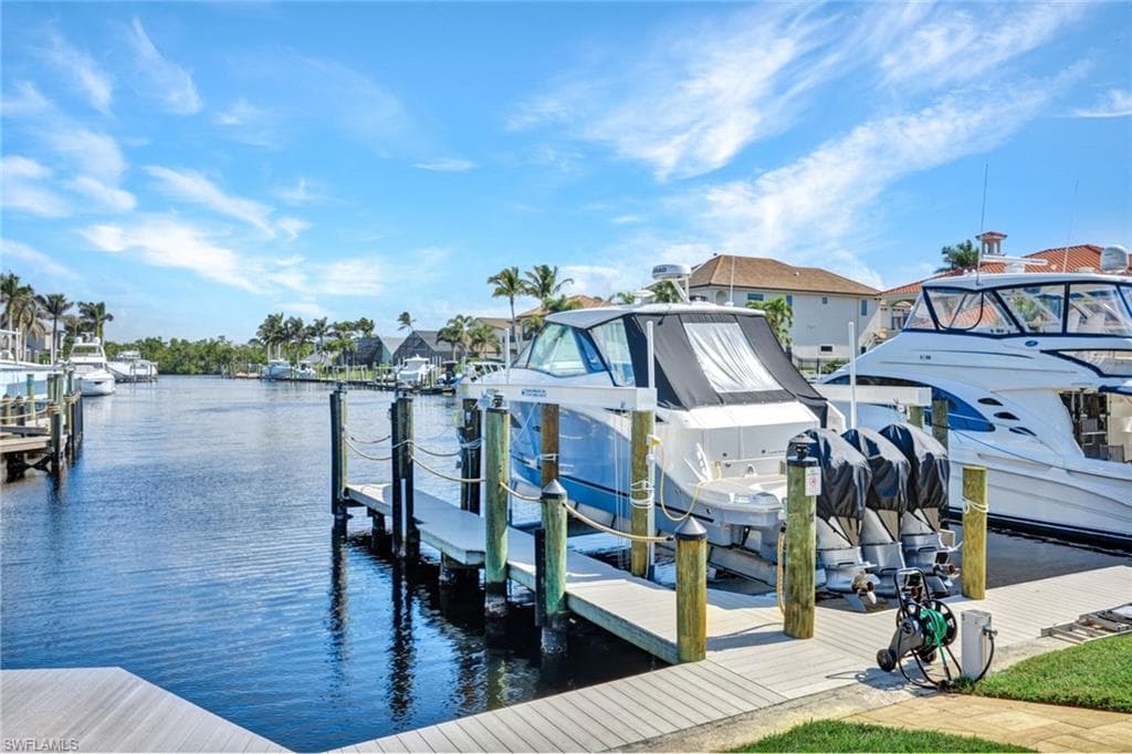 6448 Griffin BLVD, FORT MYERS FL 33908-40