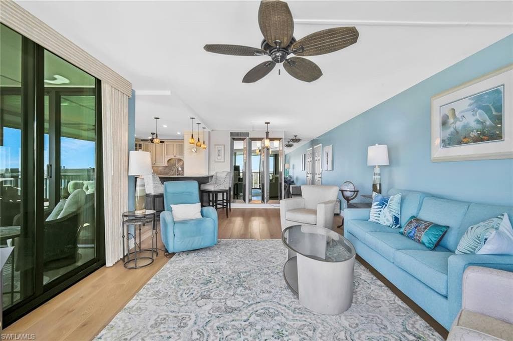 4203 Bay Beach LN 7H-5