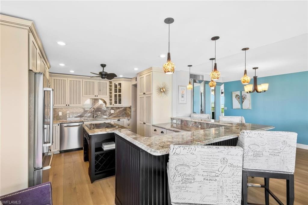 4203 Bay Beach LN 7H-7